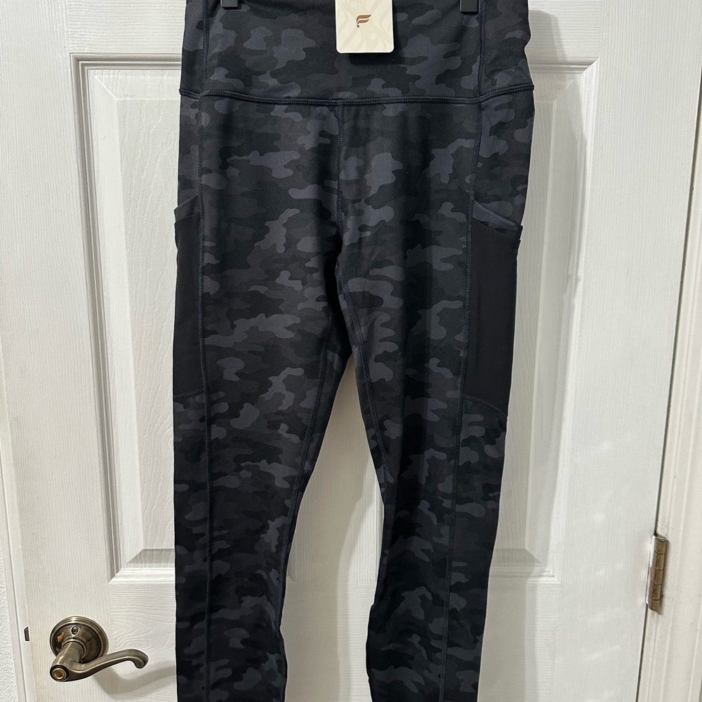 Fabletics Black and Gray Leggings High Waist Moisture-Wicking